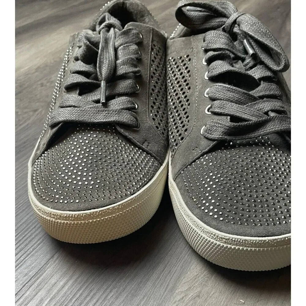 VINCE CAMUTO CHENTA WOMEN SNEAKERS FRENCH GREY COLOR SUEDE Size 8‎